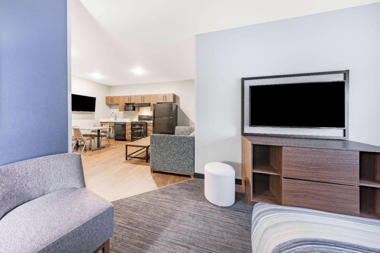 Hotel Americinn By Wyndham International Falls