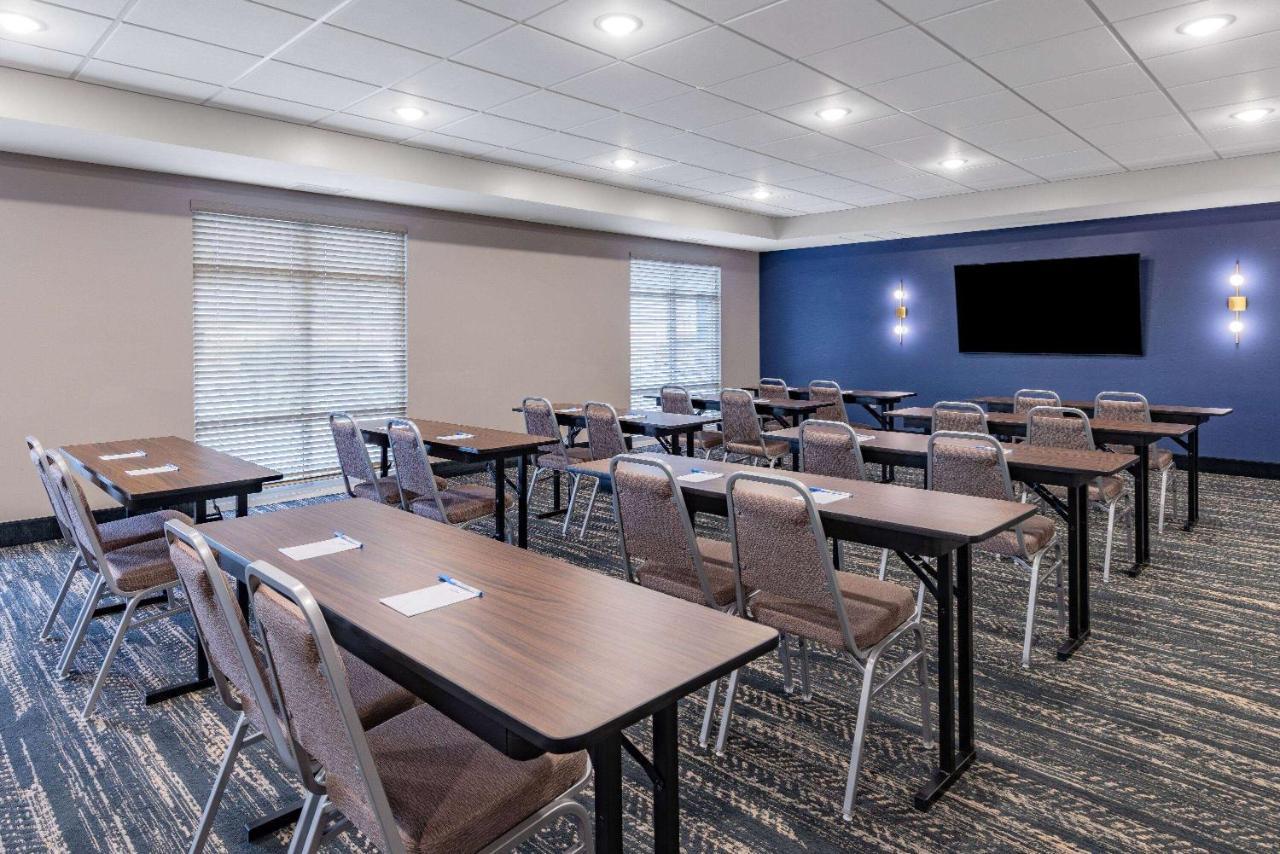 Americinn By Wyndham Hotel 3*